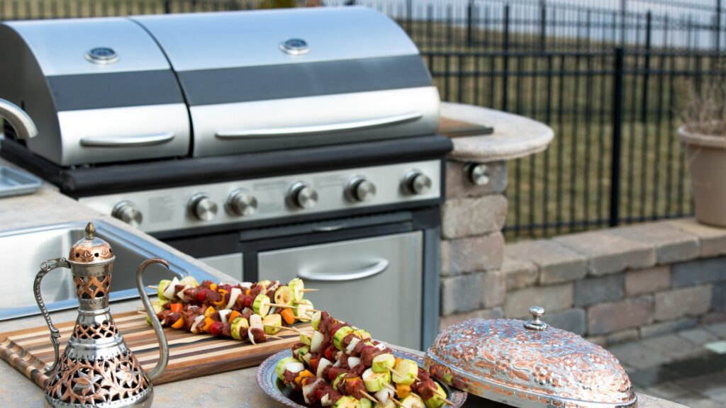 Outdoor Kitchen